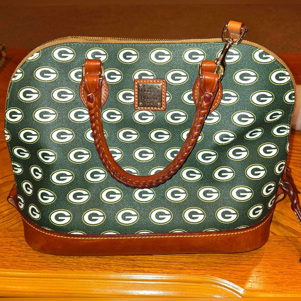 SOLD Green Bay Packers Dooney & Bourke Purse
